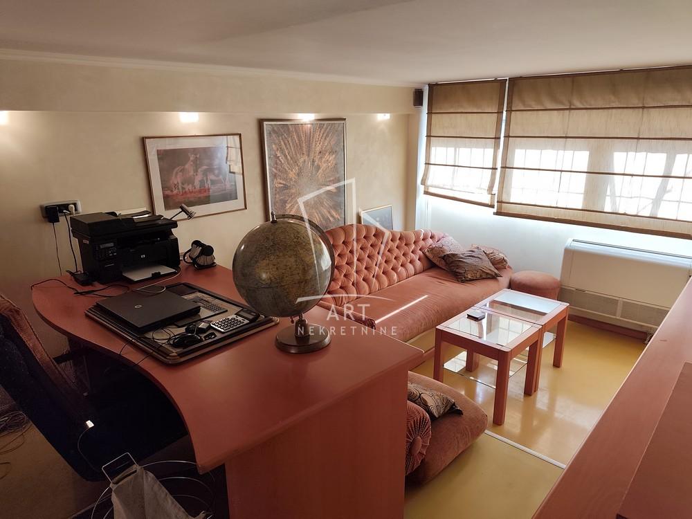 Slika 1 - Bulevar despota Stefana,  Lokal za izdavanje, 126m2, 3.500€