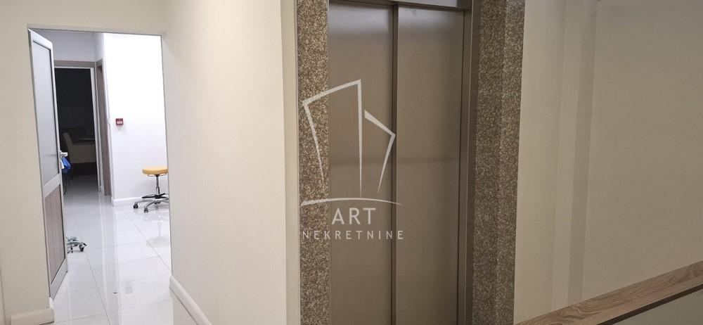 Slika 2 - Jurija Gagarina,  Lokal za izdavanje, 308m2, 5.000€