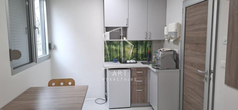 Slika 3 - Jurija Gagarina,  Lokal za izdavanje, 308m2, 5.000€