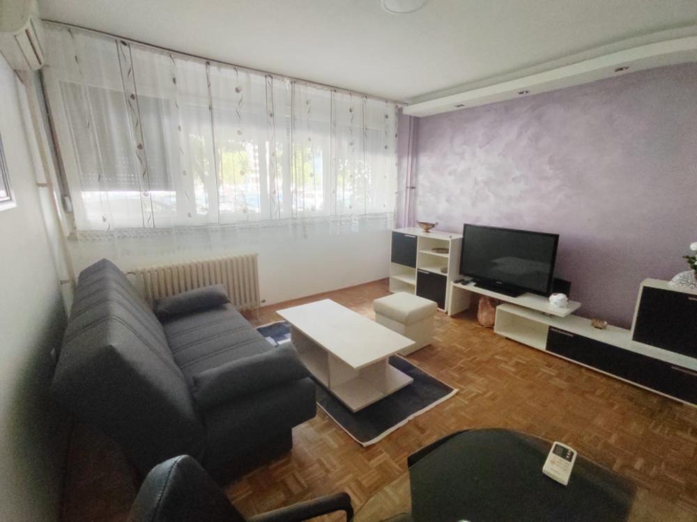 Glavna slika -Antifašističke borbe, Jednosoban stan za izdavanje, 30m2, 470€