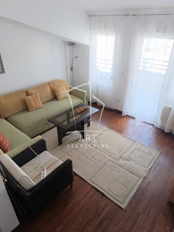 Slika 1 - Varvarinska, Dvosoban stan za izdavanje, 34m2, 700€