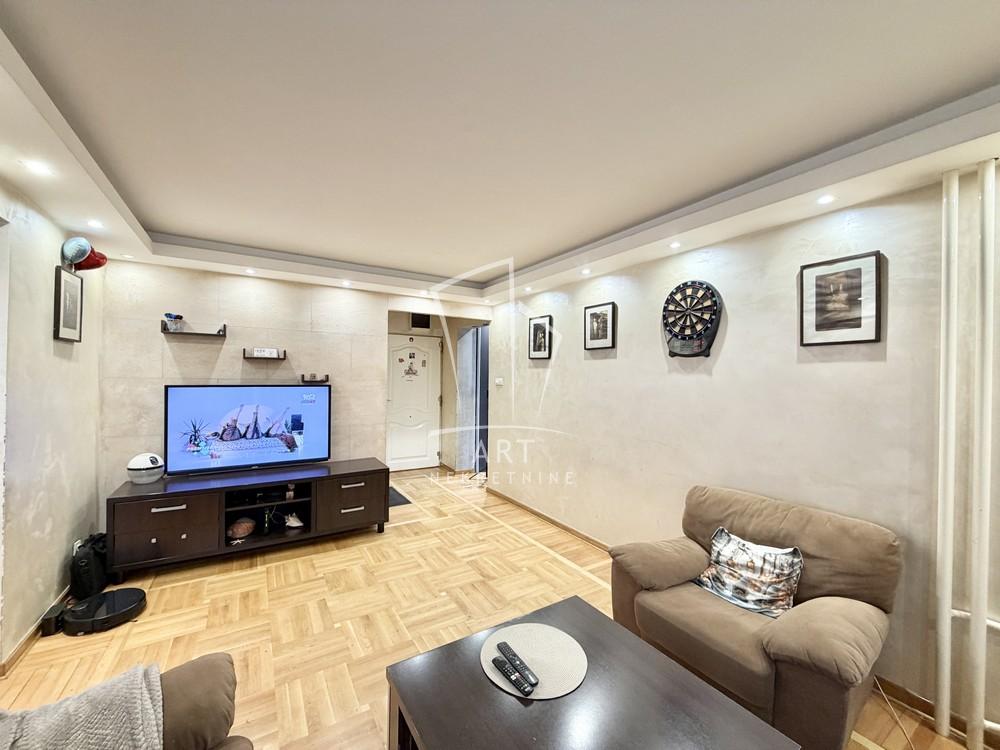 Slika 3 - Svetozara Papića, Trosoban stan na prodaju, 71m2, 203.000€