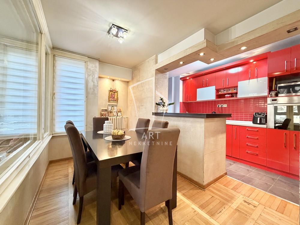 Slika 4 - Svetozara Papića, Trosoban stan na prodaju, 71m2, 203.000€