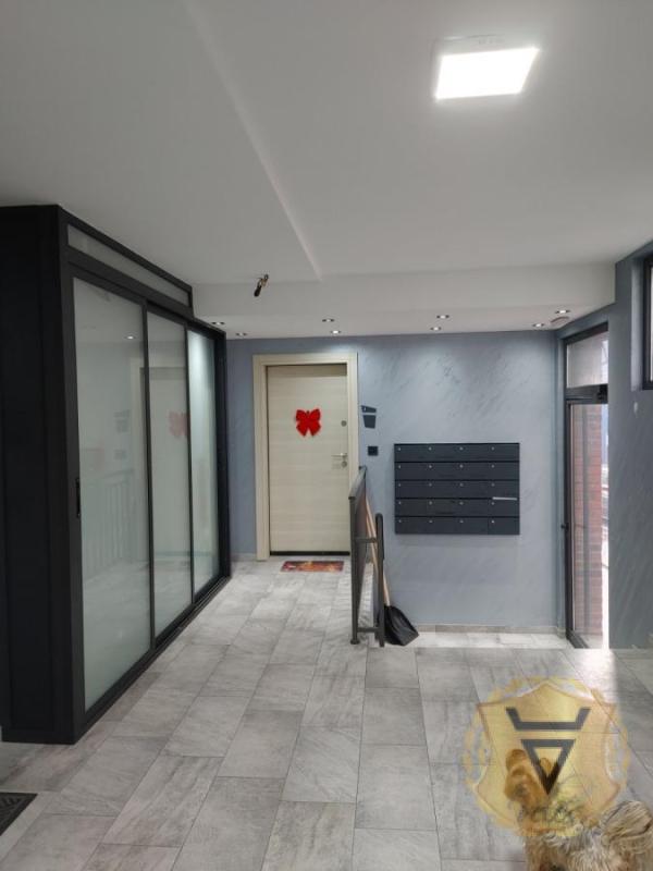 Slika 9 - Trosoban stan za izdavanje, 50m2, 550€