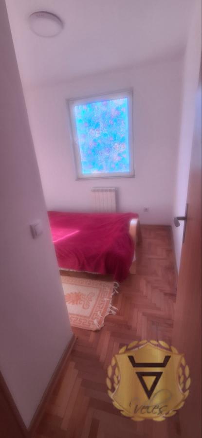 Slika 8 - Jednoiposoban stan na prodaju, 38m2, 130.000€