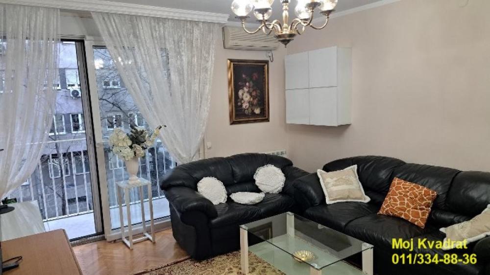 Slika 1 - Trosoban stan za izdavanje, 62m2, 850€