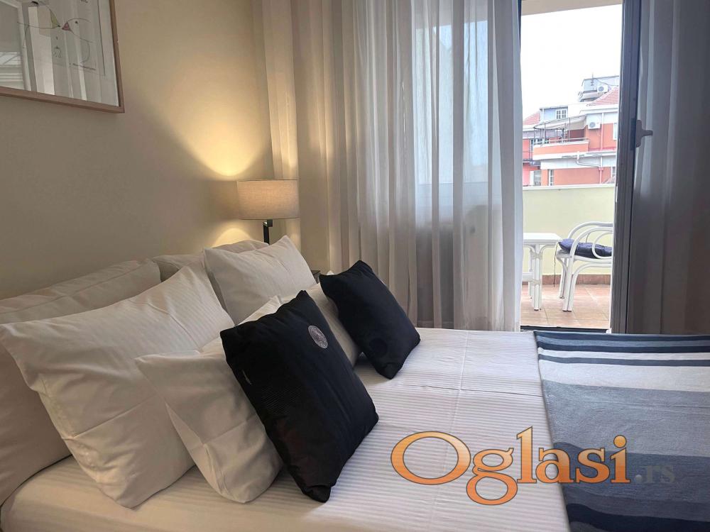 Slika 5 - Krunska, Trosoban stan za izdavanje, 90m2, 1.600€