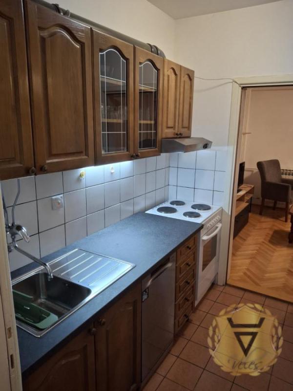 Slika 1 - Dvosoban stan za izdavanje, 64m2, 600€