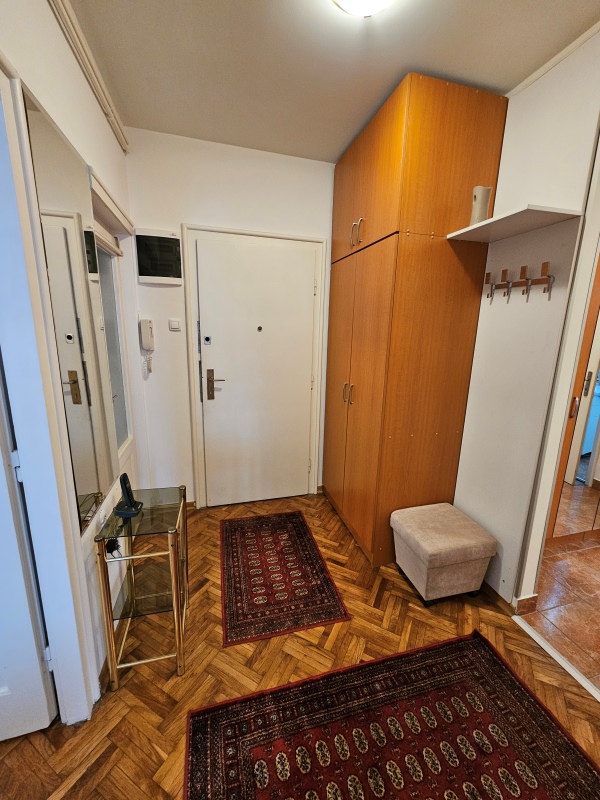 Slika 8 - Bulevar kralja Aleksandra, Dvoiposoban stan za izdavanje, 50m2, 700€