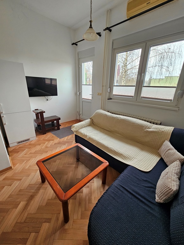 Slika 1 - Bulevar kneza Aleksandra Karađorđevića, Dvosoban stan za izdavanje, 37m2, 550€