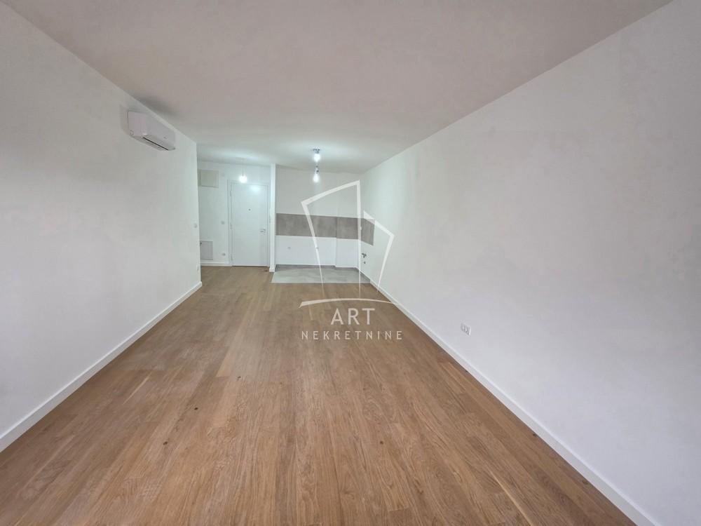 Slika 1 - Kneza Višeslava, Trosoban stan za izdavanje, 74m2, 750€