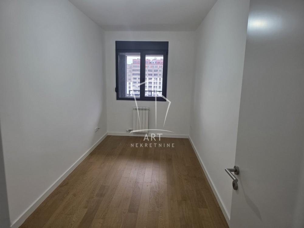 Slika 4 - Kneza Višeslava, Trosoban stan za izdavanje, 74m2, 750€