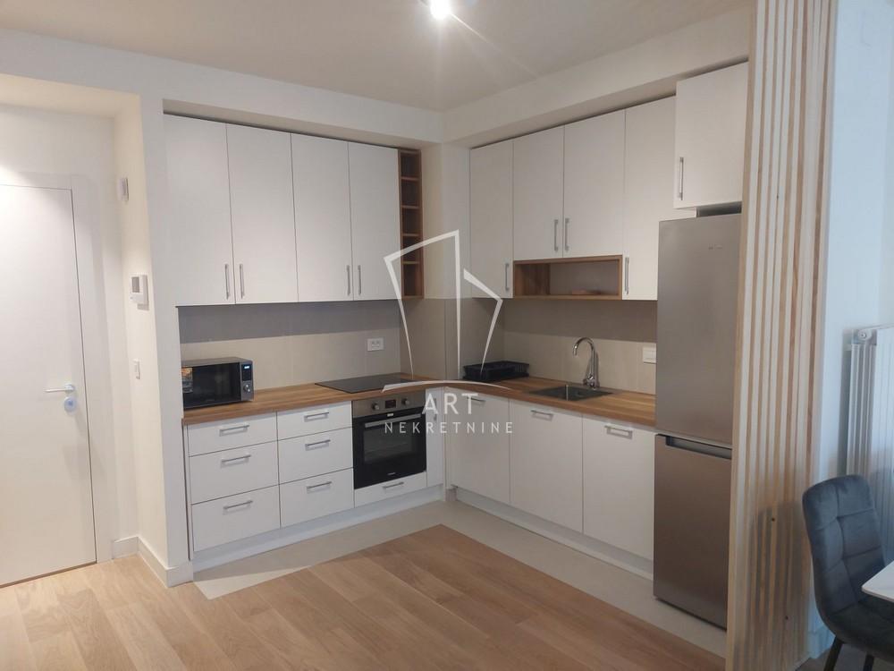 Slika 2 - Savska, Dvosoban stan za izdavanje, 56m2, 1.100€