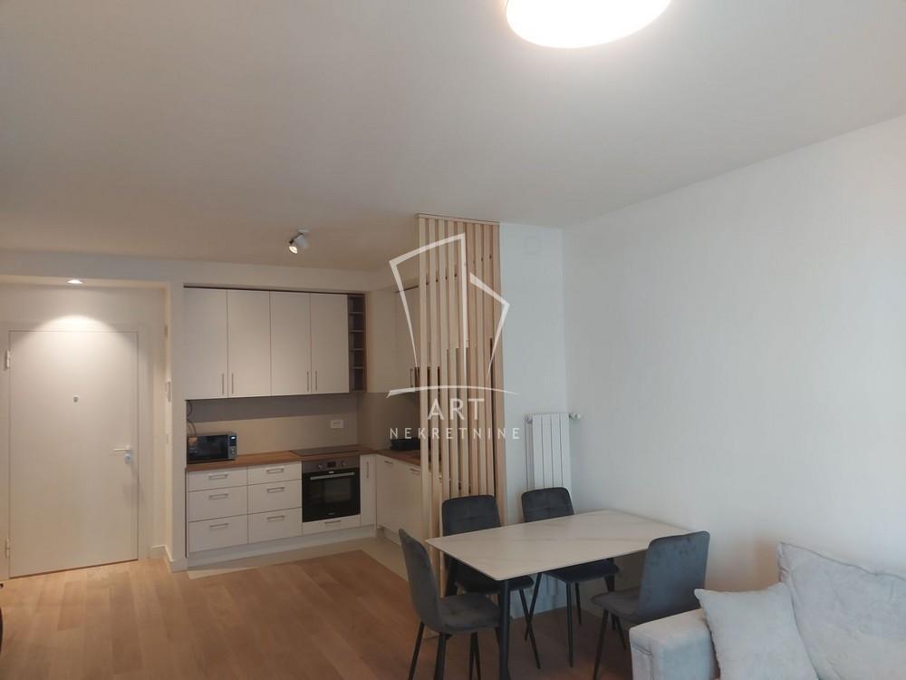 Slika 3 - Savska, Dvosoban stan za izdavanje, 56m2, 1.100€