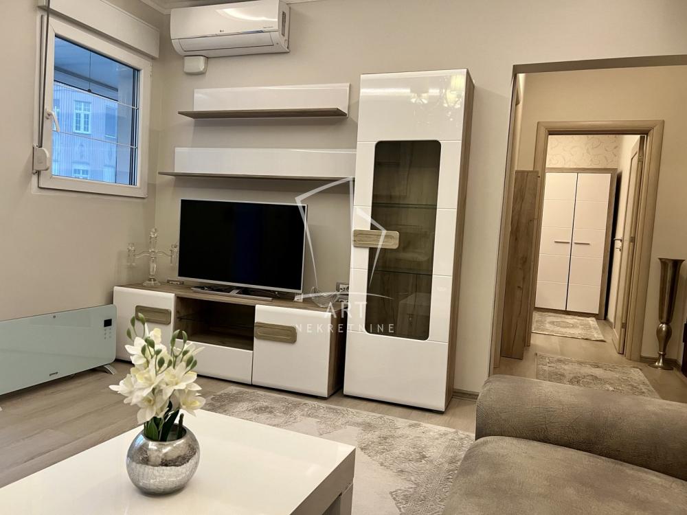 Slika 1 - Prizrenska, Dvosoban stan za izdavanje, 38m2, 900€