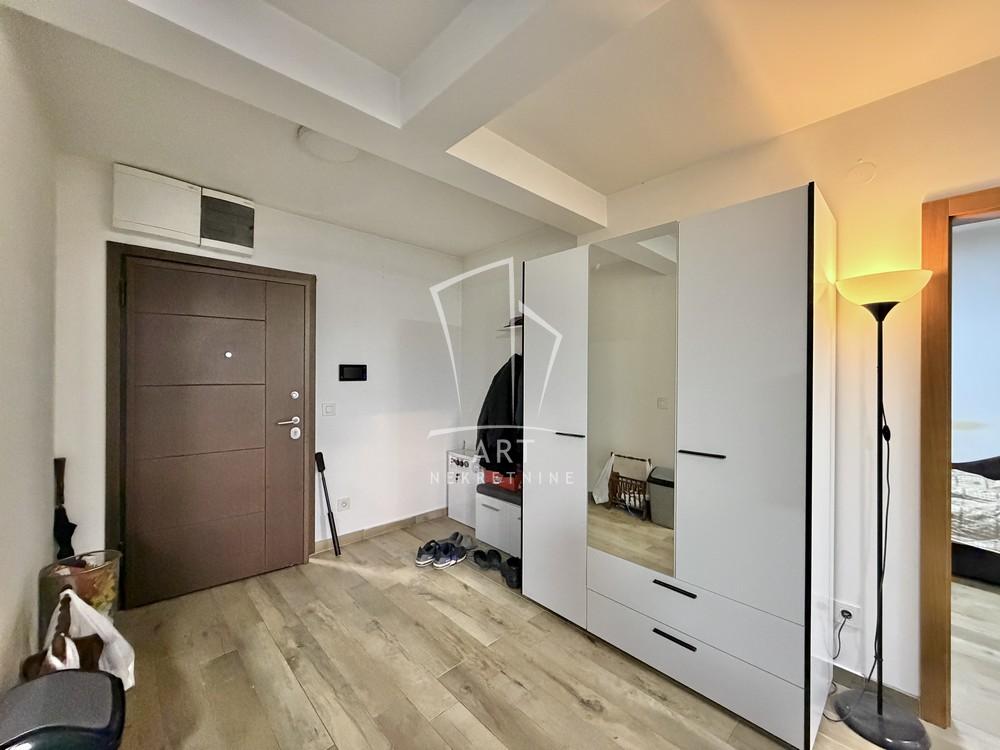 Slika 4 - Svetog Nikole, Trosoban stan na prodaju, 67m2, 220.000€