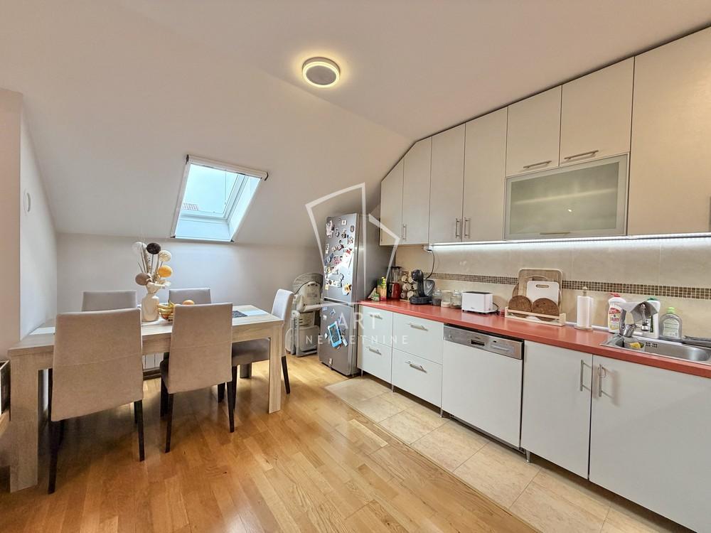 Slika 11 - Stolarska, Trosoban stan na prodaju, 78m2, 210.000€