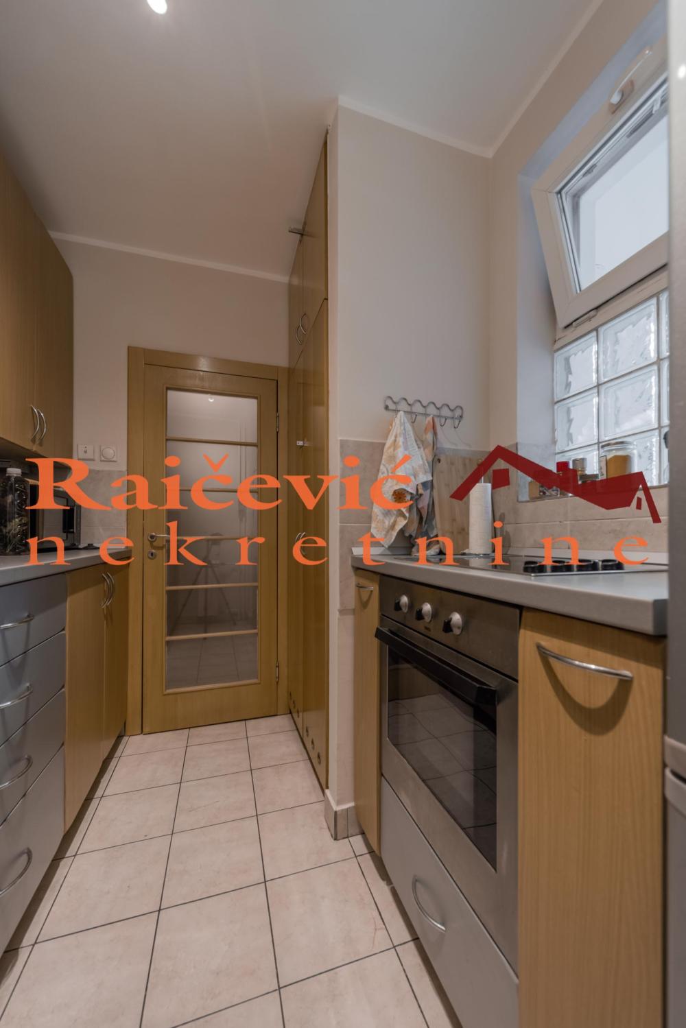 Slika 7 - Bulevar Arsenija Carnojevica, Dvosoban stan za izdavanje, 46m2, 700€