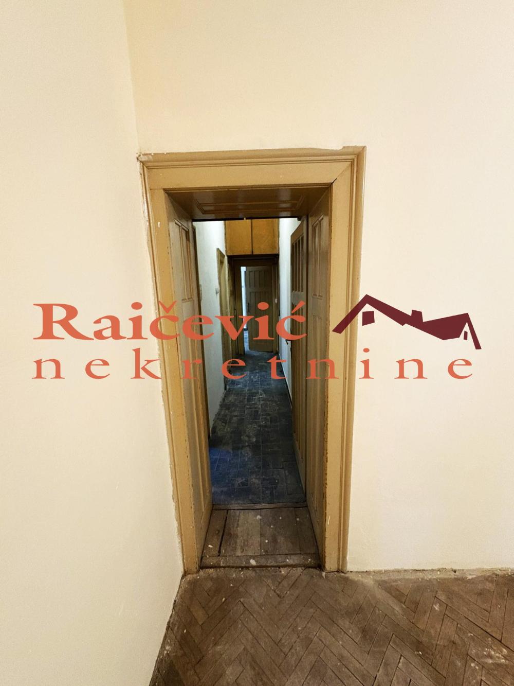 Slika 7 - Santiceva, Četvorosoban stan na prodaju, 91m2, 377.000€