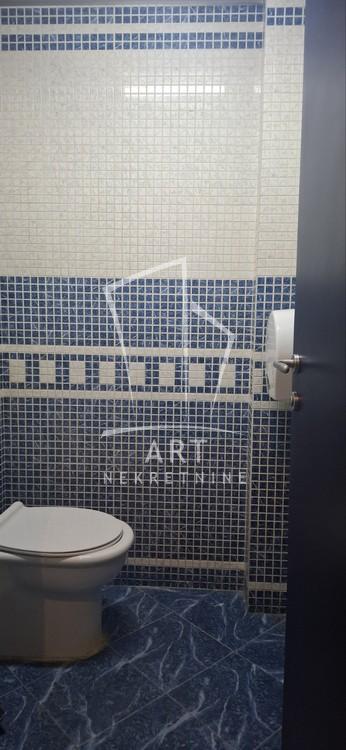 Slika 8 - Bulevar Mihajla Pupina,  Lokal za izdavanje, 46m2, 800€