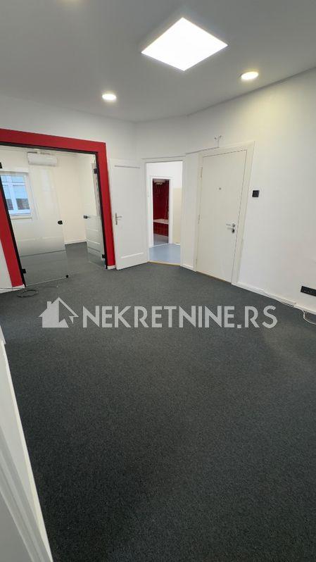 Slika 3 - Radoja Domanovića, Četvorosoban stan za izdavanje, 86m2, 850€