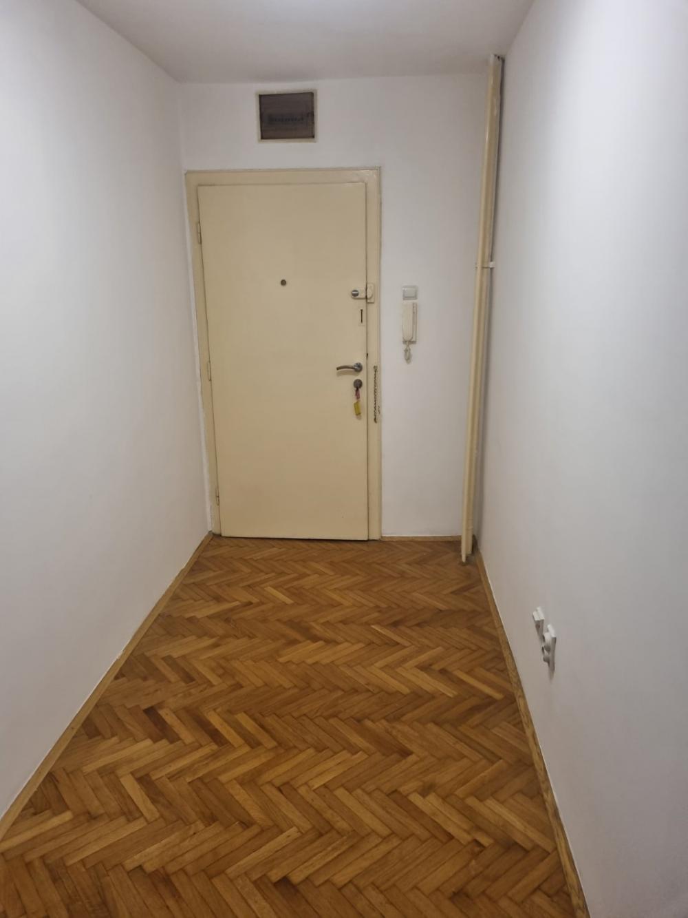 Slika 4 - Kičevska, Jednosoban stan za izdavanje, 38m2, 570€