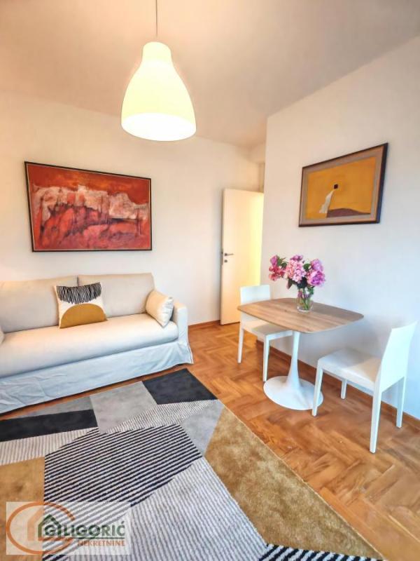 Slika 6 - Skender begova, Dvosoban stan za izdavanje, 35m2, 700€