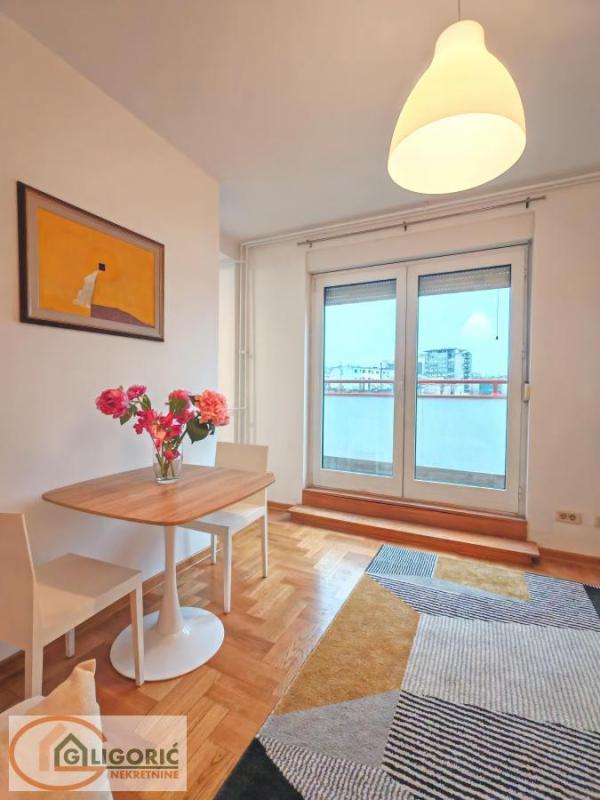 Slika 3 - Skender begova, Dvosoban stan za izdavanje, 35m2, 700€