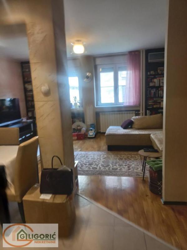 Slika 4 - Poenkareova, Trosoban stan na prodaju, 75m2, 270.000€