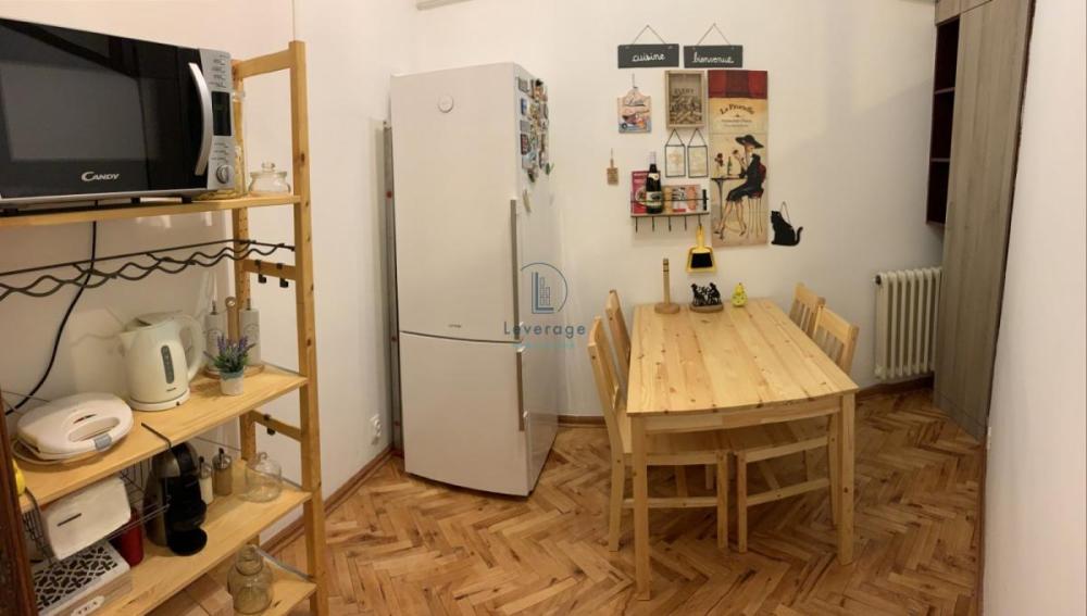 Slika 1 - Kralja Petra, Četvorosoban stan za izdavanje, 85m2, 1.000€