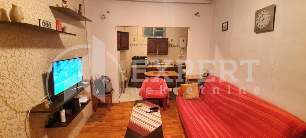 Slika 1 - Trg republike,  Kuća za izdavanje, 48m2, 250€