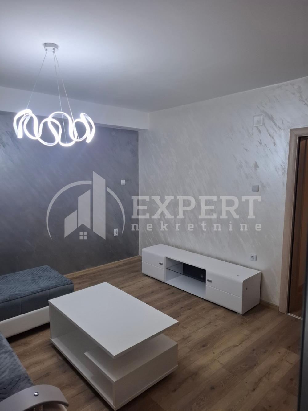 Glavna slika -Majora Gavrilovića, Dvoiposoban stan za izdavanje, 76m2, 450€