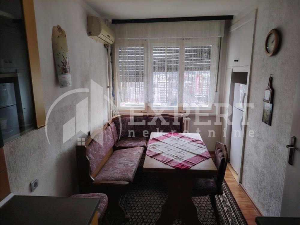 Slika 4 - Zetska, Dvosoban stan za izdavanje, 50m2, 300€