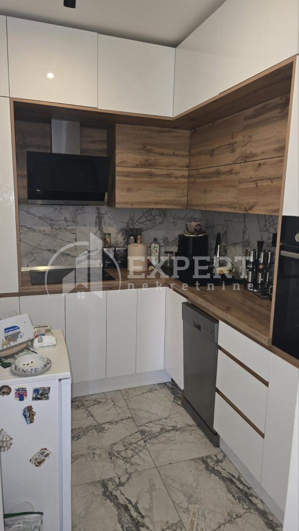 Slika 4 - Zelengorska,  Stan za izdavanje, 20m2, 200€