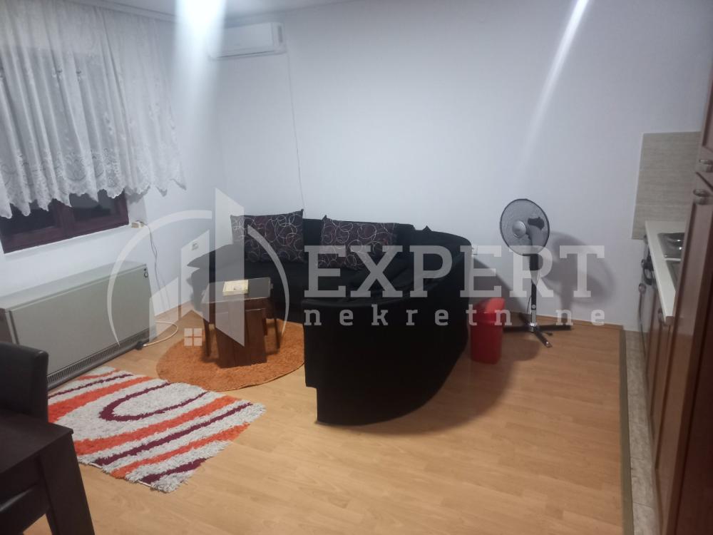 Slika 2 - Mokranjčeva, Dvoiposoban stan za izdavanje, 49m2, 300€