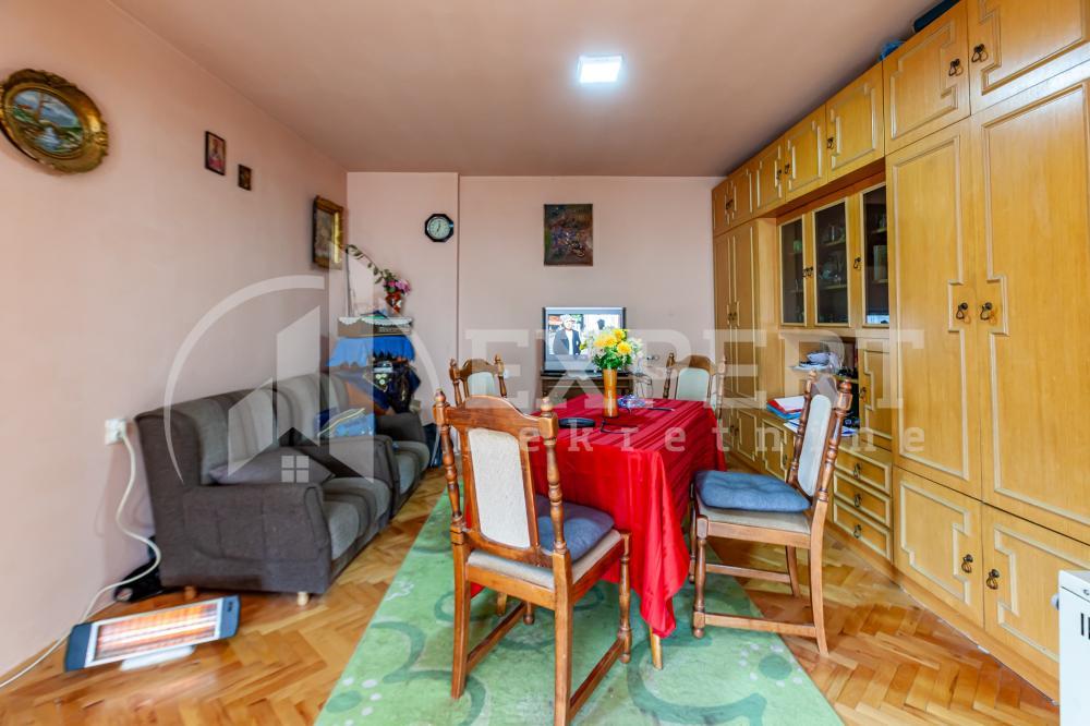 Glavna slika -Despota Djurdja, Trosoban stan na prodaju, 62m2, 75.000€