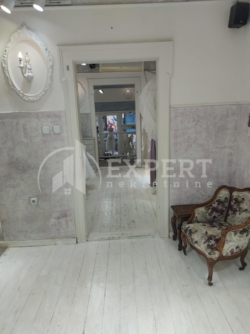 Glavna slika -Aleksandra Nenadovića,  Lokal za izdavanje, 95m2, 750€