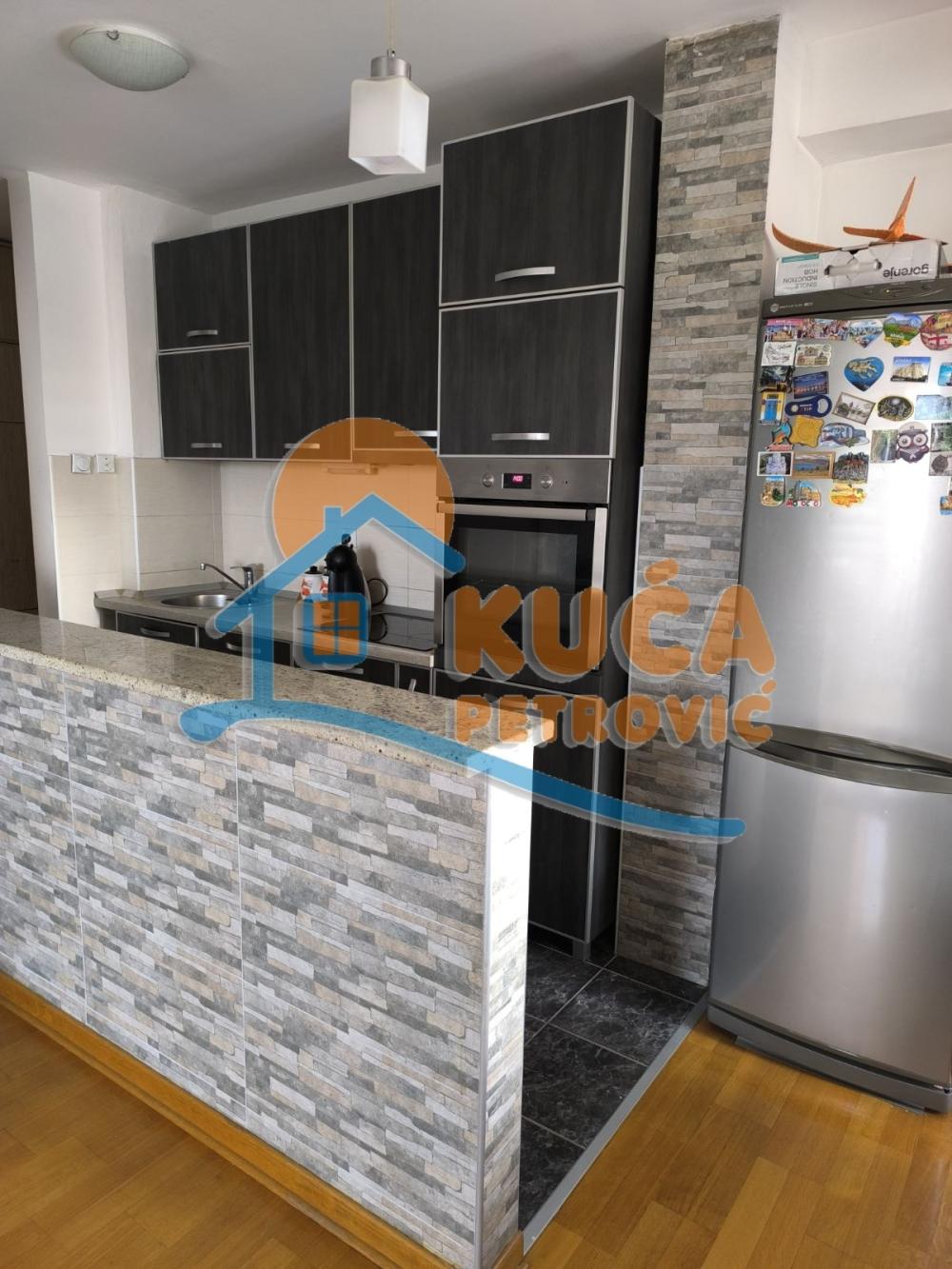 Slika 4 - Kej Kola srpskih sestara, Dvoiposoban stan za izdavanje, 66m2, 700€