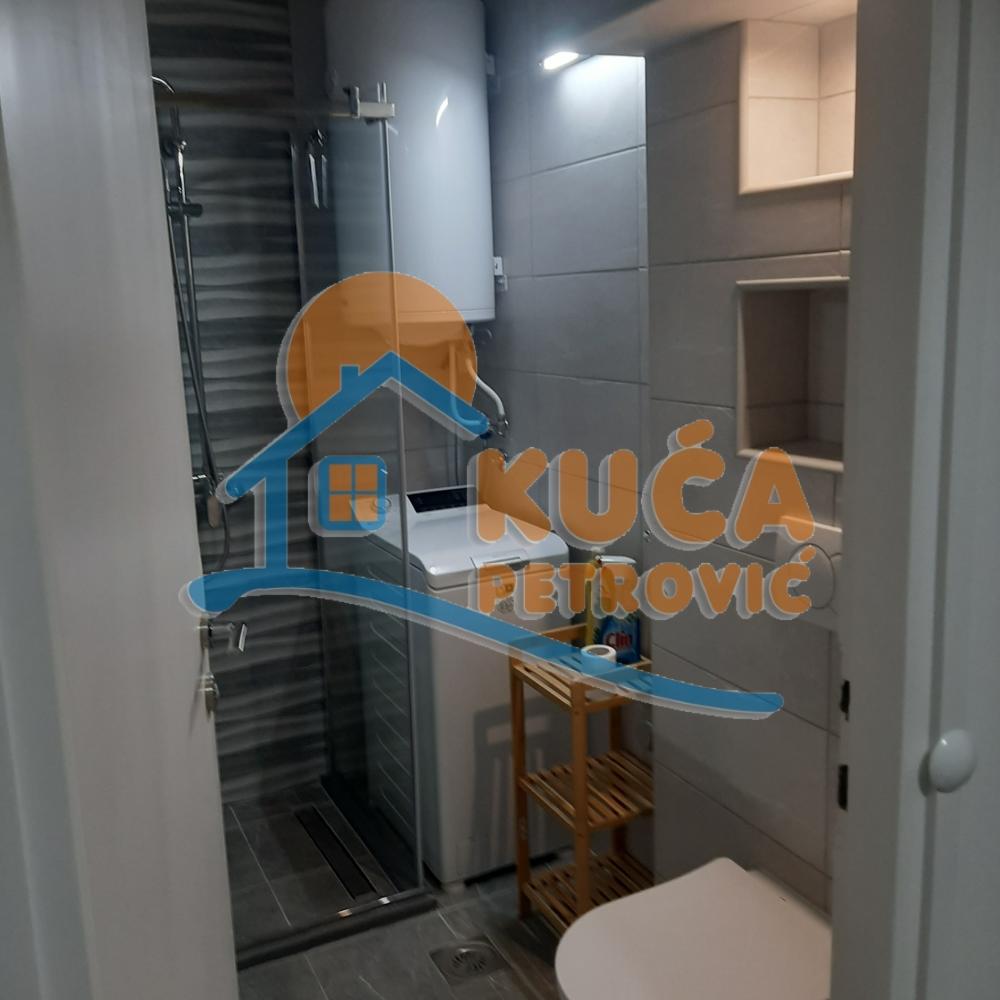 Slika 10 - Jovana Ristića, Dvosoban stan za izdavanje, 54m2, 400€