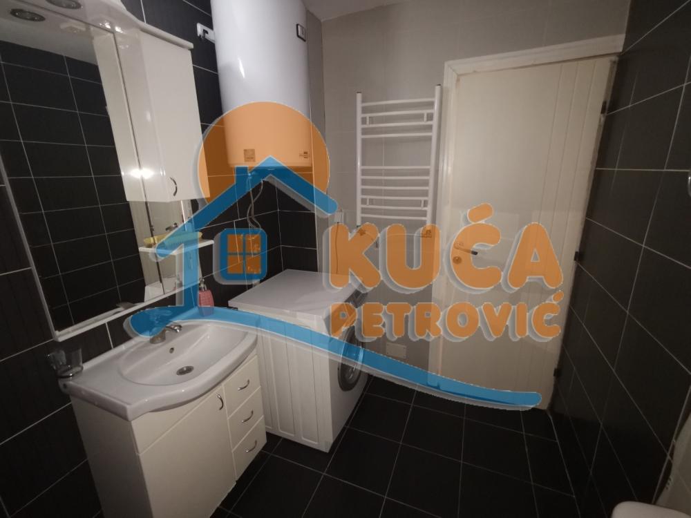 Slika 11 - Stojana Novakovića, Jednoiposoban stan za izdavanje, 48m2, 400€