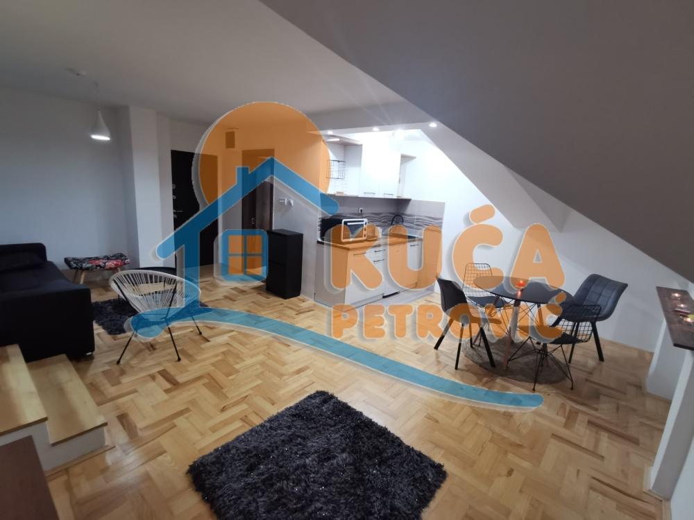 Slika 3 - Vojvode Mišića, Jednoiposoban stan za izdavanje, 54m2, 380€