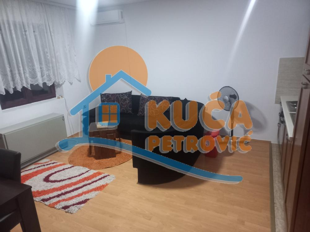 Slika 2 - Mokranjčeva, Dvoiposoban stan za izdavanje, 49m2, 300€