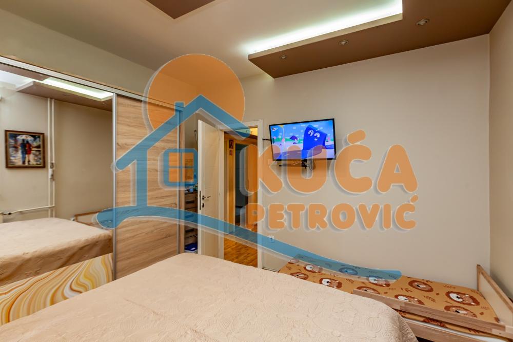 Slika 5 - Vardarska, Trosoban stan na prodaju, 67m2, 210.000€