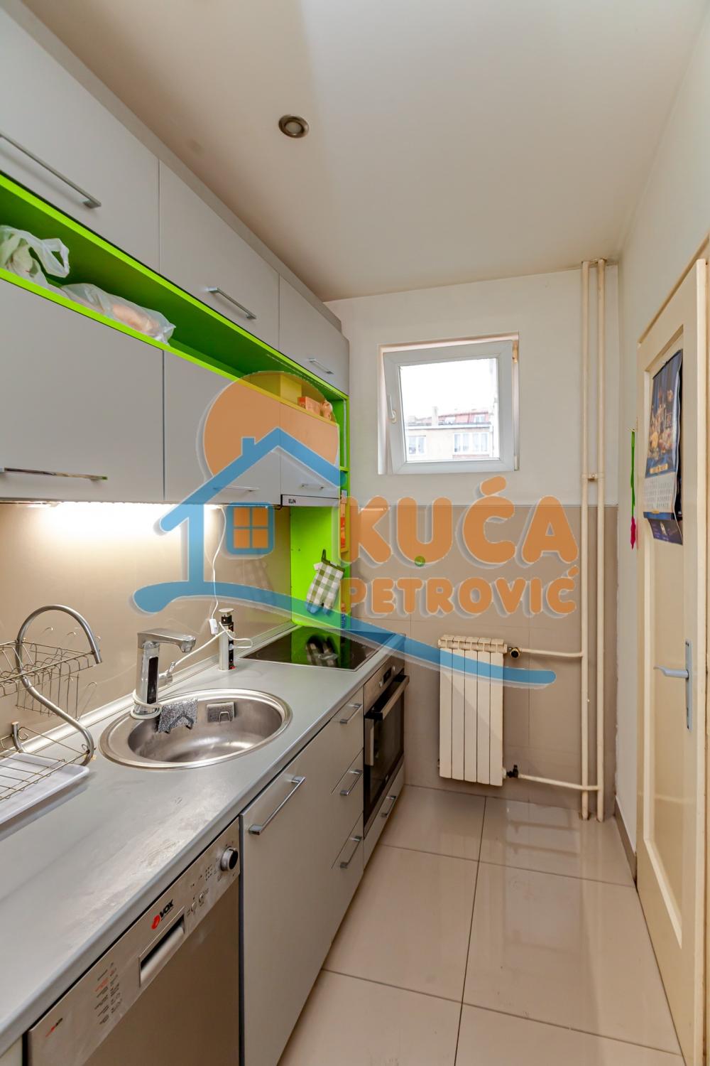 Slika 7 - Vardarska, Trosoban stan na prodaju, 67m2, 210.000€