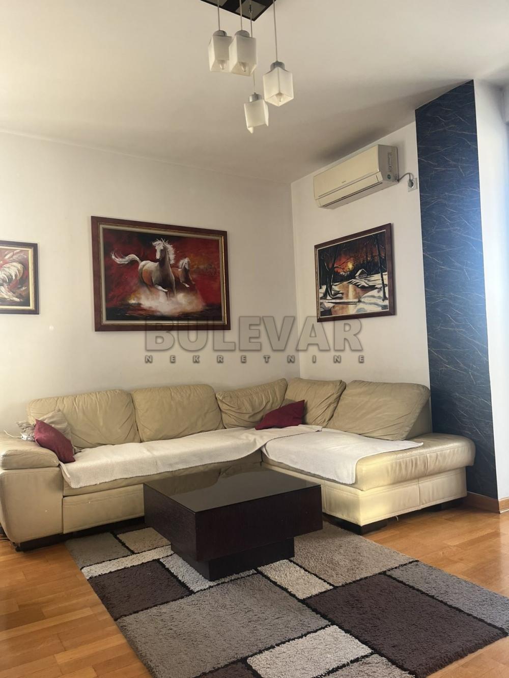 Glavna slika -Kej Kola srpskih sestara, Dvoiposoban stan za izdavanje, 66m2, 600€