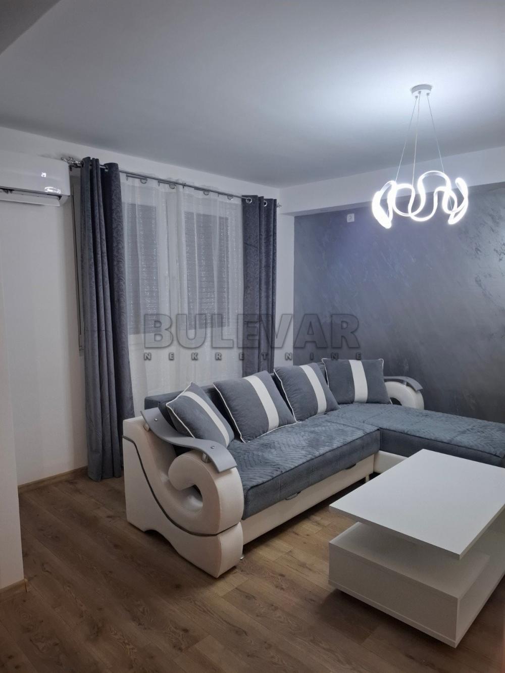 Slika 1 - Majora Gavrilovića, Dvoiposoban stan za izdavanje, 76m2, 450€