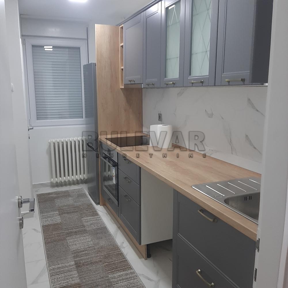 Slika 5 - Jovana Ristića, Dvosoban stan za izdavanje, 54m2, 400€