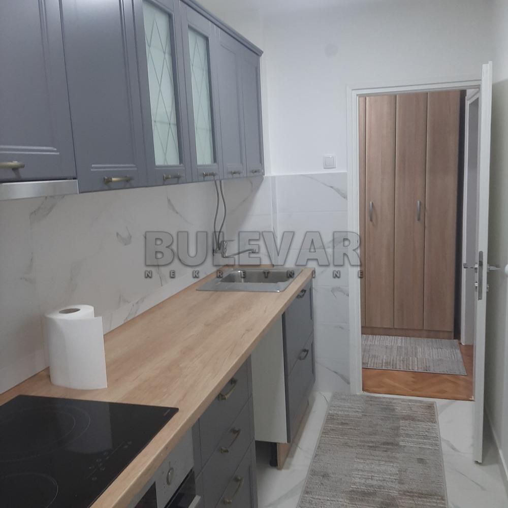 Slika 4 - Jovana Ristića, Dvosoban stan za izdavanje, 54m2, 400€