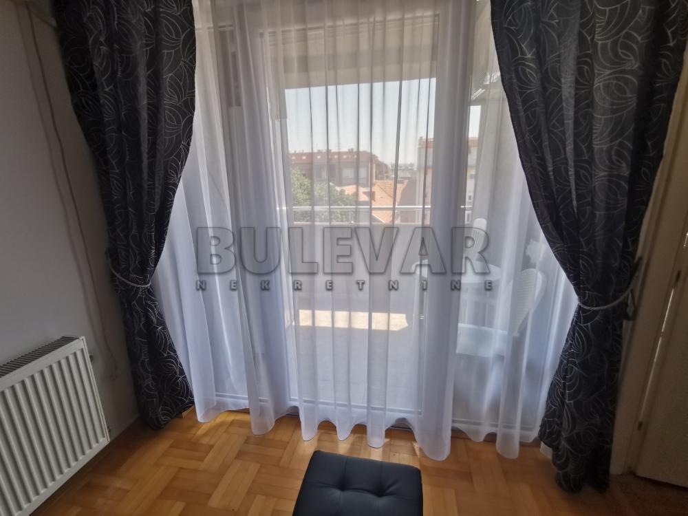 Slika 6 - Stojana Novakovića, Jednoiposoban stan za izdavanje, 48m2, 400€