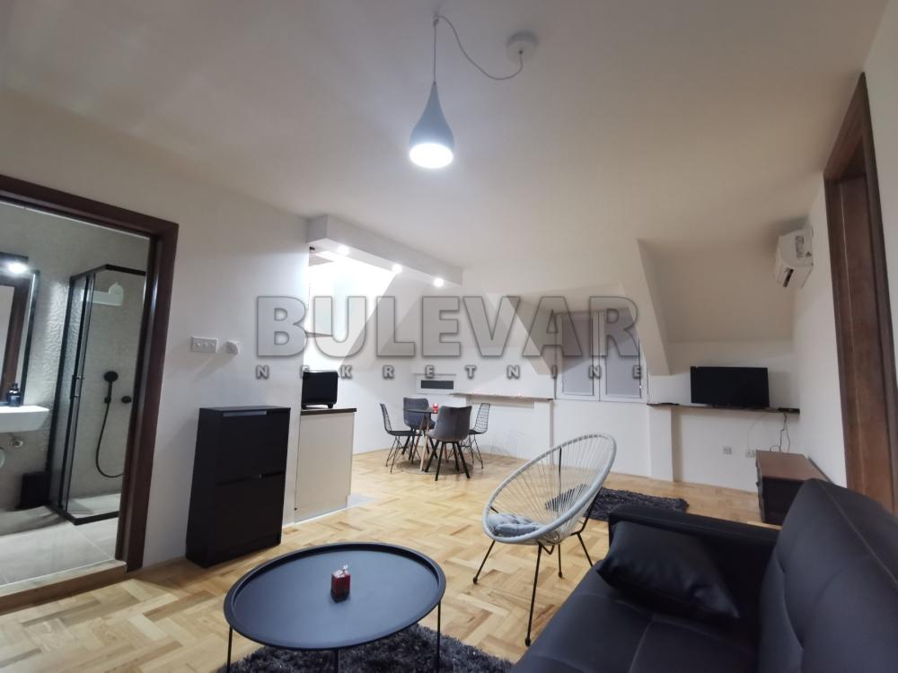 Slika 1 - Vojvode Mišića, Jednoiposoban stan za izdavanje, 54m2, 380€